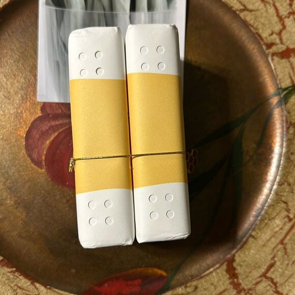 ESSENCIAS de PORTUGAL Honey Scented Soap set of 2 - Picture 3 of 5